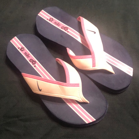 how to wash nike sandals